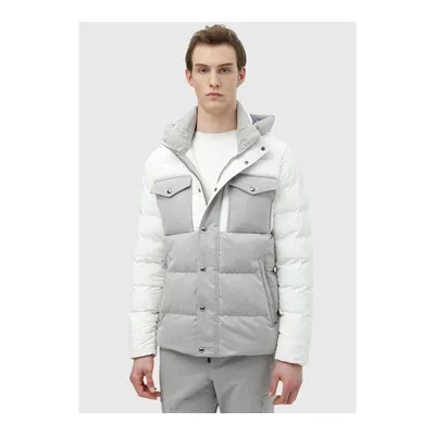 Beyaz Regular Fit Kapüşonlu Dokuma Mont