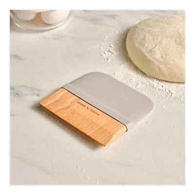 x Refika Gadgets Çift Taraflı Ahşap Hamur Kazıyıcı