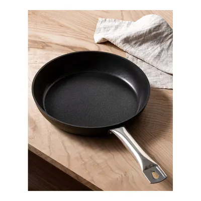 Noir Titanyum Tava - Siyah - 28 cm