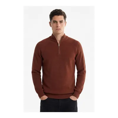 Kahverengi Kiremit Slim Fit Fermuarlı Yarım Balıkçı Yaka Triko Kazak